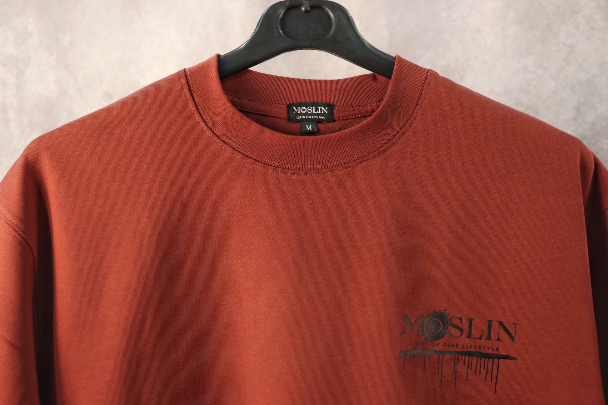 Moslin Statement Tee – Merlot